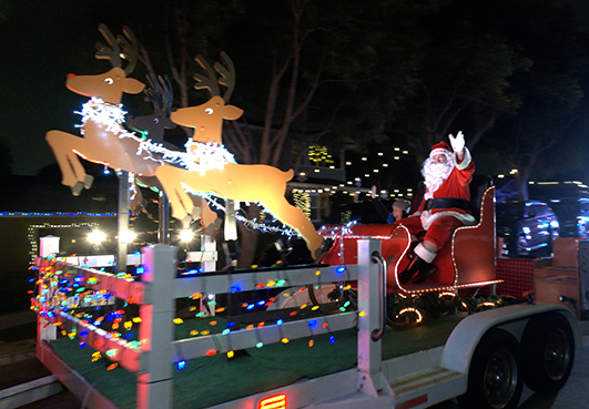 Santa Sleigh Ride 610x369 (1)